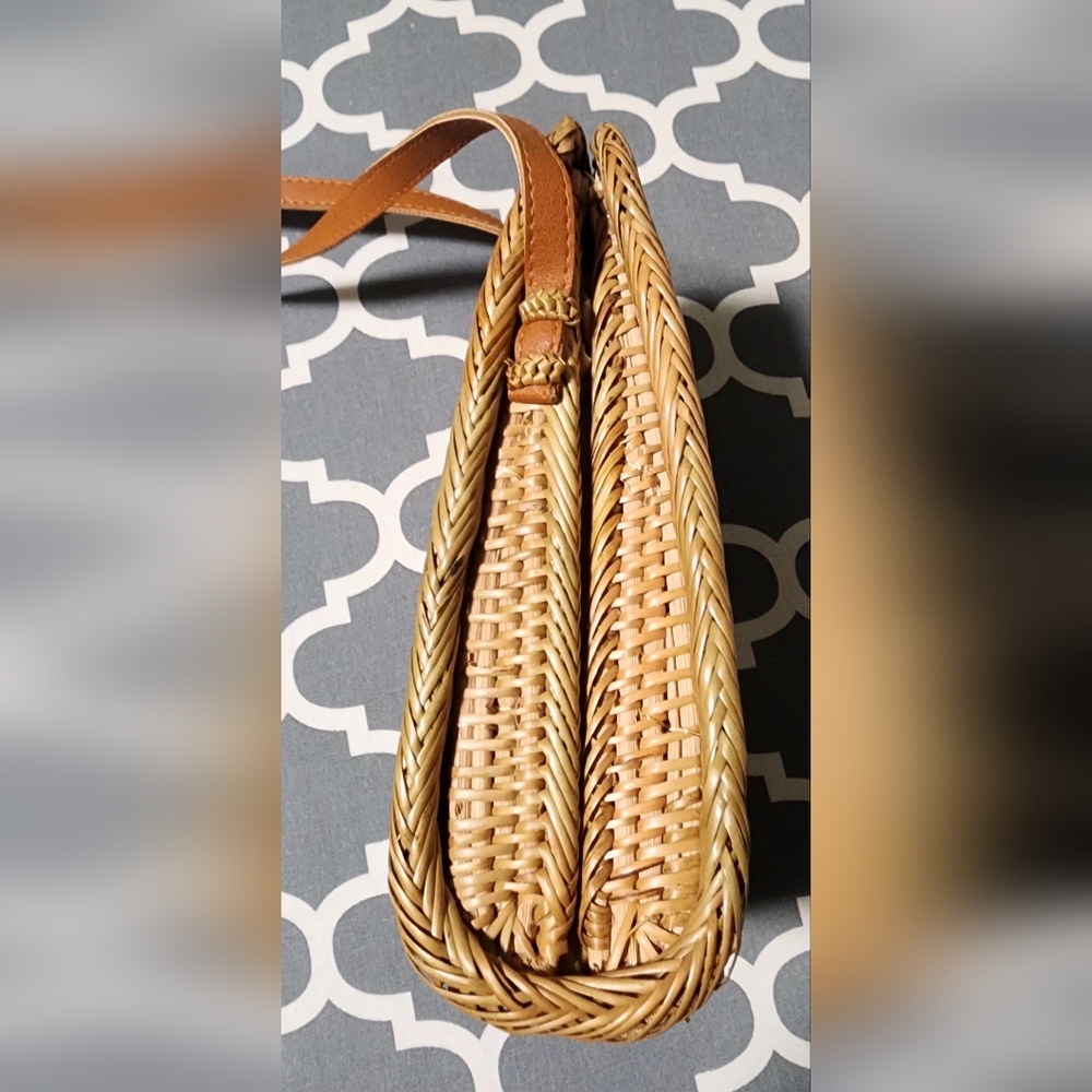 Mini Rattan/Wicker Crossbody Bag - Picture 3 of 10